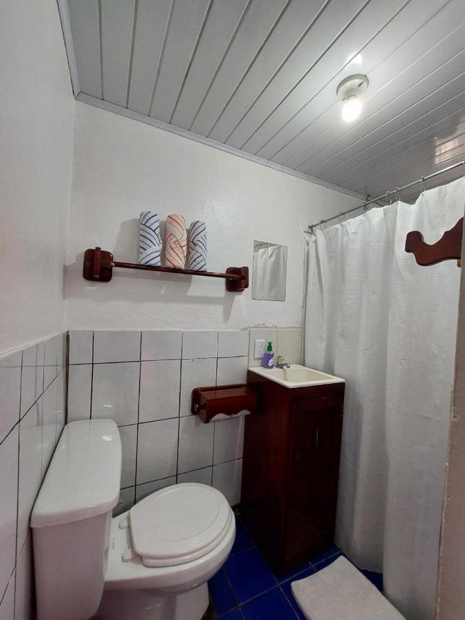 Hotel Pez Gallo Golfito Eksteriør billede