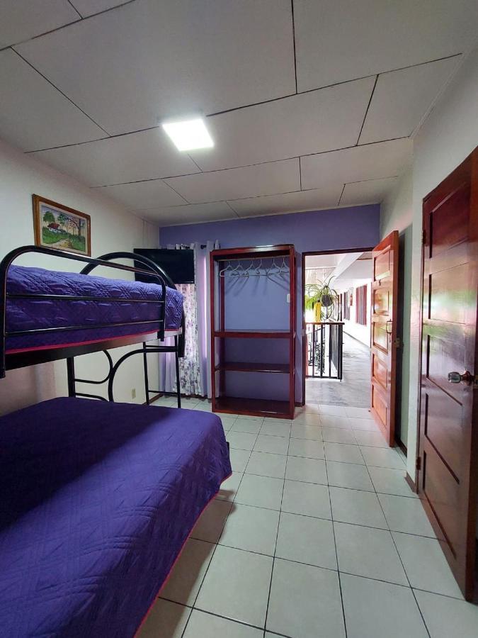 Hotel Pez Gallo Golfito Eksteriør billede