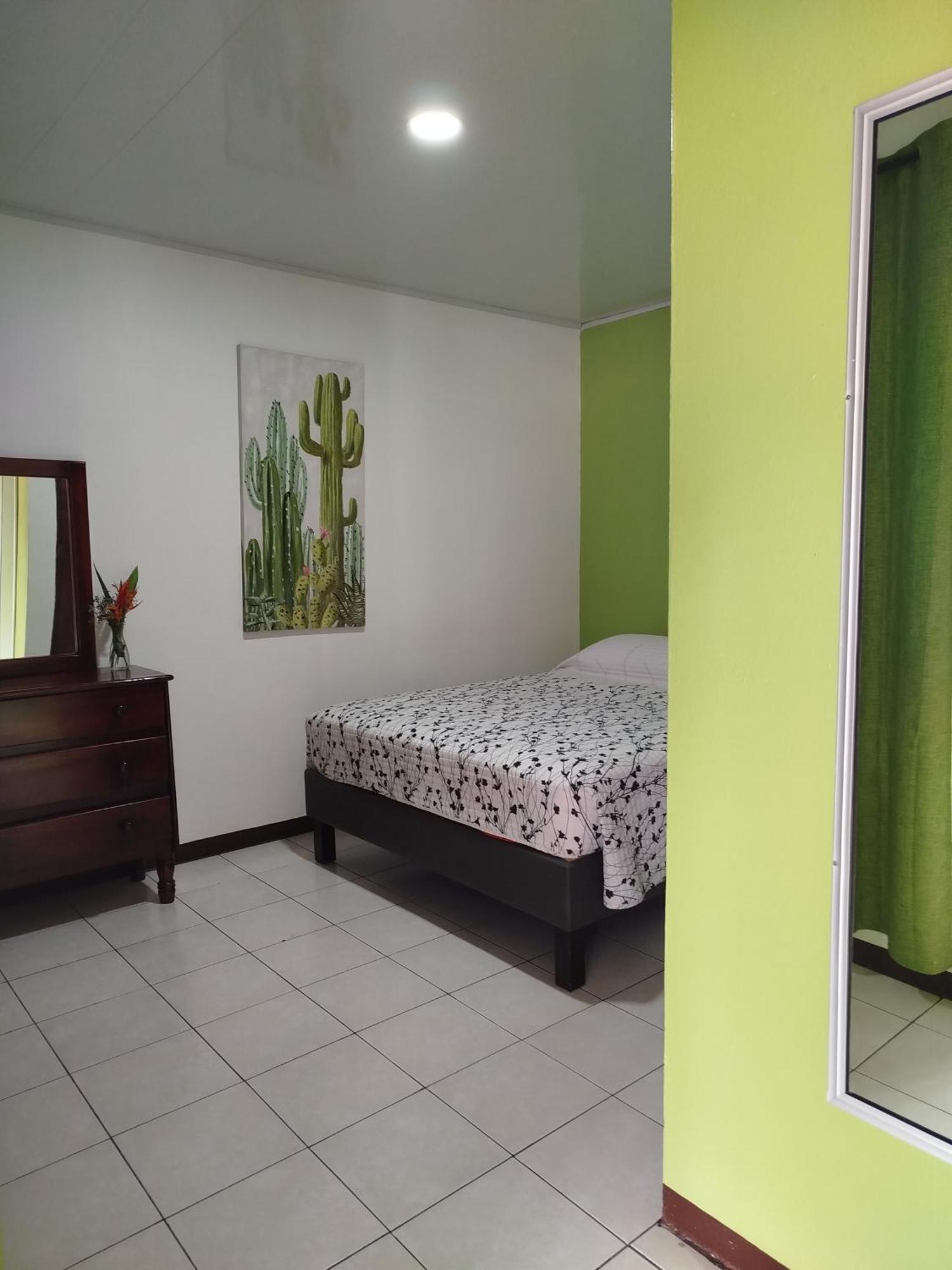Hotel Pez Gallo Golfito Eksteriør billede